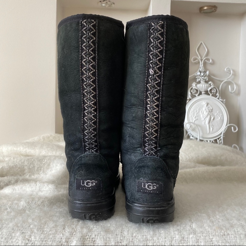 Ugg Women’s Tall Boots black boot winter shearling sheepskin size 7